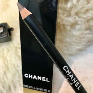 CHANEL Crayon Sourcils Sculpting Eyebrow Pencil